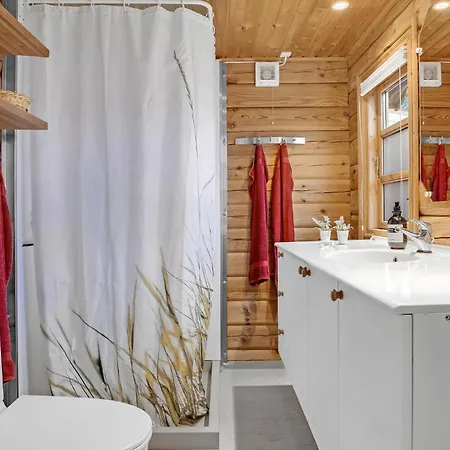 Cozy Log With A Panoramic View * Glesborg