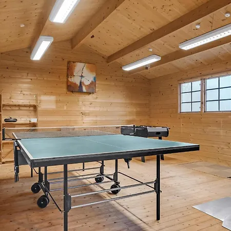 Cozy Log With A Panoramic View