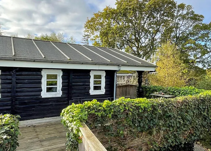 Сasa de vacaciones Cozy Log With A Panoramic View Glesborg