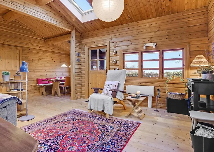 Cozy Log With A Panoramic View Glesborg